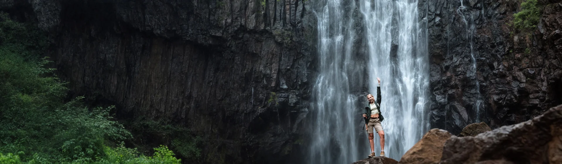 Tour a la Cascada Materuni y la Granja de Café Tour a la Cascada Materuni y la Granja de Café